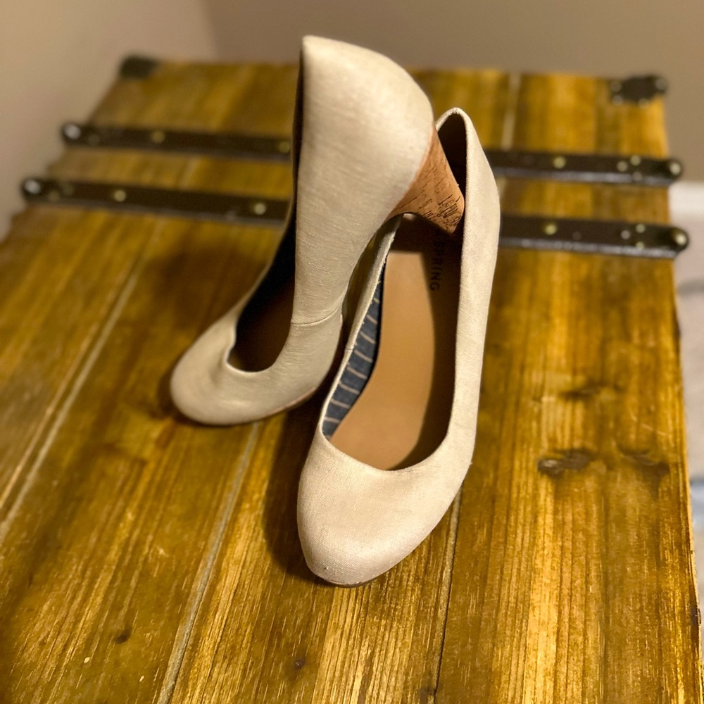 Spring shoes